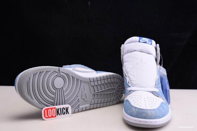 Reps LUCY Hyper 555088-402 OG High Royal Jordan 1 Retro 0727